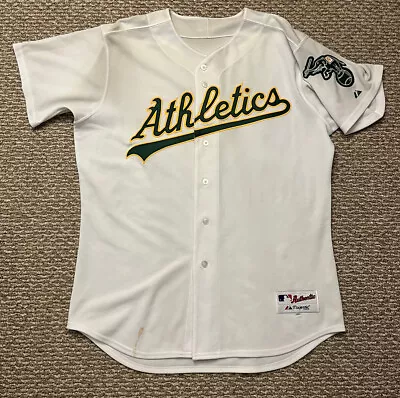 Mens MLB Oakland Athletics Authentic On Field Flex Base Jersey - Home White 48 • $25