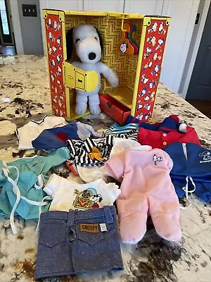 Vintage Peanuts Snoopy 1963 Wardrobe Trunk Plush Nine Outfits Accessories • $299.99