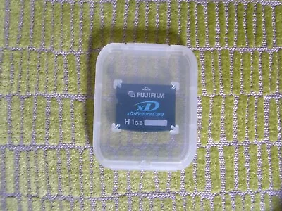 XD Picture Memory Card 1GB Fujifilm Type H • £17