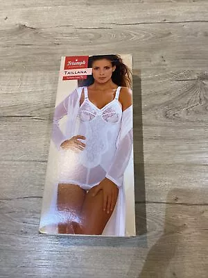Triumph Taillana Luxe TS White Non Wired Shaping Body Size 36B New With Box • £120