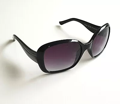 £42.90 • Buy Gianfranco Ferre Womens's Sunglasses - Model Ref: FF734-01 