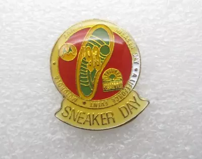 Vintage 1993 Sneaker Day Motorola Lapel Pin (C407) • $14.99