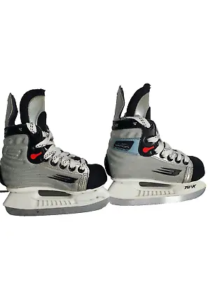 BAUER Youth SFL Vapor H2 Technology Hockey Ice Skates Size 11y • $21