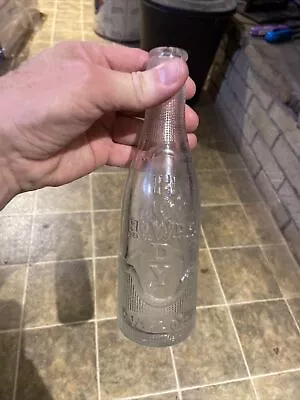 Howdy Embossed Soda Bottle Charleston West Virginia WV • $19.99