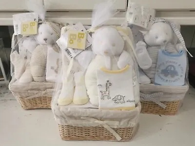 Bee Bo New Baby Clothing Hamper Basket With Essentials -Baby Shower-  0-3 Months • £14.99