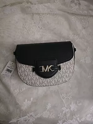 Michael Kors Reed Small Saddle Crossbody MK Logo Small Handbag Vanilla/blk NWT • $99.99