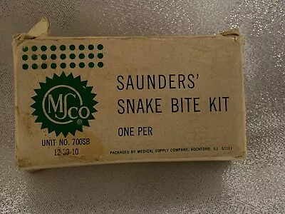 Vintage Saunders' Snake Bite Kit • $11.99