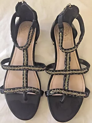 V(NCE CAMUTO Women’s  Sandals BLACK Gold JEWELED Size 8.5 • $19.99