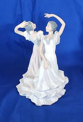 Lladro  OLE SPANISH TRADITION ~ DANCERS  Porcelain Figurine ~ #5601 ~ Spain • $375