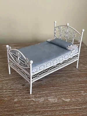 Vintage Victorian Dollhouse Miniature White Wire Wicker Bed • $29.99