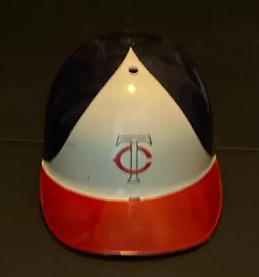 VTG Minnesota Twins Batting Helmet - Plastic Adjustable 1969 Laich (Burger King) • $19.04