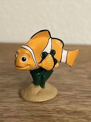 Marlin 2” Action Figure Finding Nemo Disney Pixar Pvc Toy (pre-owned) • $7.92