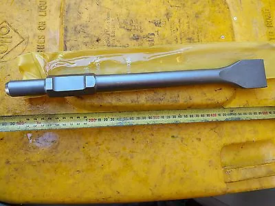 $45 • Buy JACKHAMMER Jack Hammer Bit 50mm CHISEL. No 226 30mm HEX Fitting Makita Hitachi