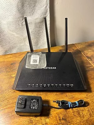Netgear Nighthawk AC2400 Smart WiFi Router 4-Ports Wireless 2.4 / 5.0 GHz Wifi 5 • $34.99