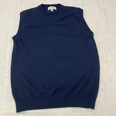 Turnbury Men's Size Medium Sweater Vest 100 Extra Fine Merino Wool V-Neck Navy • $15