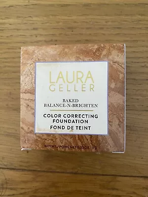 Laura Geller Baked Balance-n-Brighten Colour Correcting Foundation In Medium 9g • £25