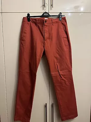 Mens Gap Chinos W32 L30 • £5