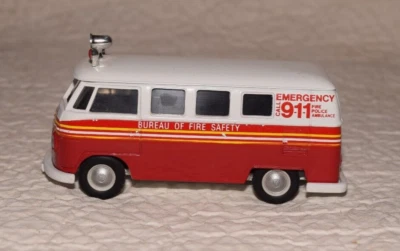 $0.95 • Buy Corgi 1/43 Scale Model Van 98475 - Volkswagen Van - Fire Marshall Original Owner