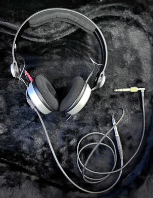 $325 • Buy Sennheiser Amperior HD 25 Aluminum Headphones