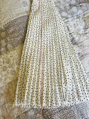 £15 • Buy M&S Womens Ivory Black Polka Dot Spotted Skirt Size  8 Never Worn