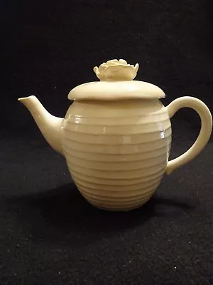 Vintage Teapot Hallmark Porcelain • $10.99