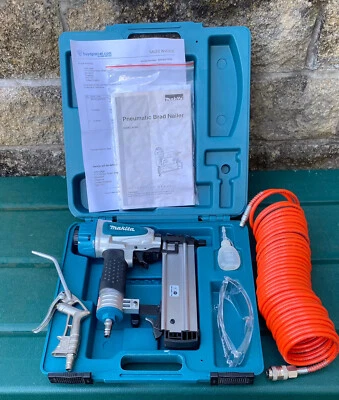 £79.99 • Buy Makita AF505 Brad Air Pin Nailer & Mac610 Air Compressor Exc Cond Home DIY Only