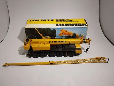 LTM 1090 Liebherr 2085 Mobile Crane Vintage 1:50 Boxed • £89.99