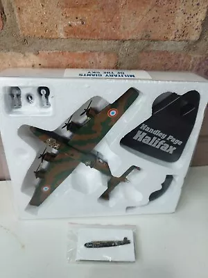 Atlas Editions 1:144 Handley Page Halifax Metal Model Aircraft - (3573) • £13.99