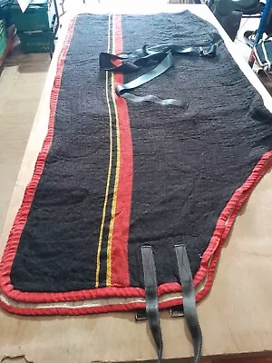 £5 • Buy 5'9  Black Waffle Cooler Rug  -WS 91