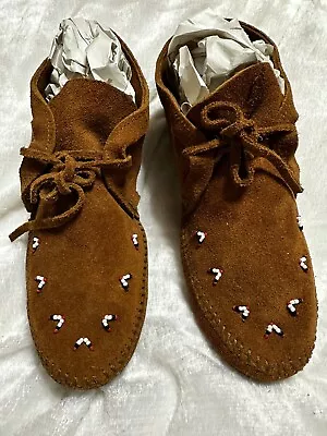 Minnetonka Beaded Thunderbird Moccasins Woman’s Suede Hard Sole Size 9 1/2 EUC • $17.50