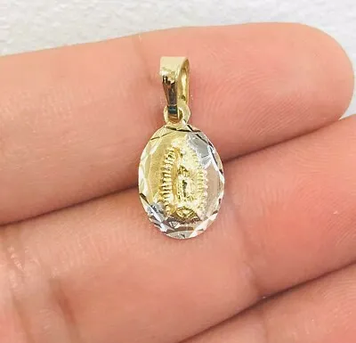 Medalla De La Virgen De Guadalupe De Oro Laminado Gold F Pendant Unisex Gifts • $19.99