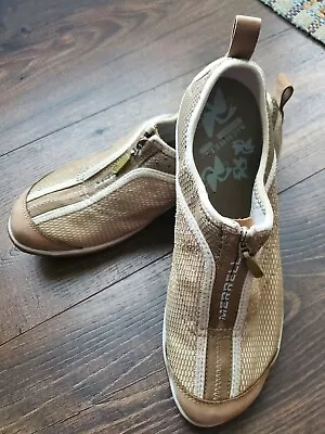Merrell Women's Lorelei Zip Up Slip On Comfort Shoes Deep Tan Women’s Size 7.5 • $22.99