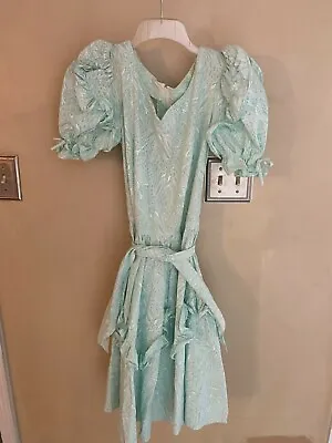  Square Dance Dress Light Teal With Tie And Cummerbund/scarf Tie & Pettipants  • $45