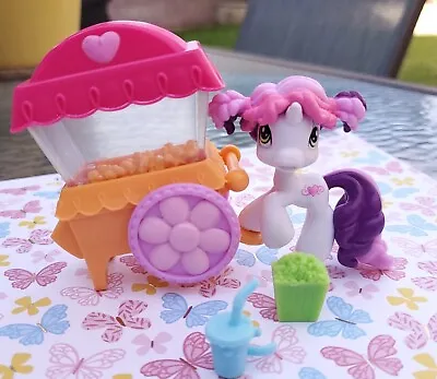 MLP G3.5 Sweetie Belle 2009 Ponyville Popcorn Cart 🍿 Complete Mini Figure • $10