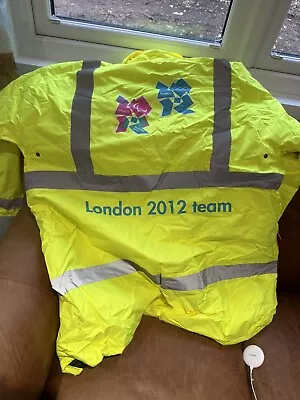 London 2012 Olympic Games High Vis Rain Jacket Size Large • £25