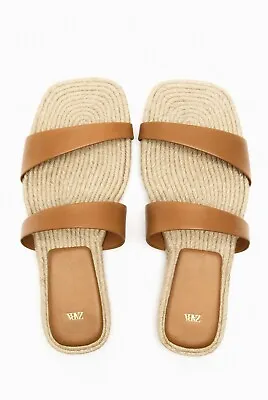 $39.99 • Buy Zara LOW-HEELED STRAPPY LEATHER SANDALS EU 40/US 9 Brown. Free Shipping.
