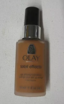 Discontinued OLAY TOTAL EFFECTS AGE DEFYING FOUNDATION 92 DARK HONEY Unsealed • $17.99