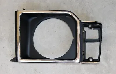 Rh Headlamp Door Chrome Black.85-91 Mitsubishi Montero (87-89 Dodge Raider) • $45