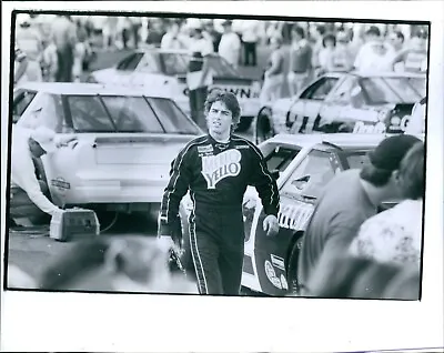 1990 Actor Tom Cruise Race Car Driver Days Of Thunder Mellow Yellow 8X10 Photo • $24.99