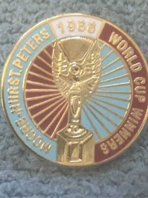 £3 • Buy West Ham World Cup Badge