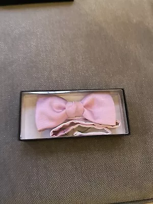 Eden Park Pink Silk Bow Tie • £10