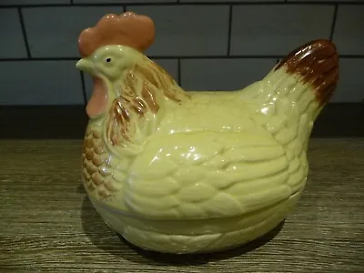 Large Vintage Pottery Chicken Hen Egg Storage Basket. VGCC. Country Kitchen. • £19.99