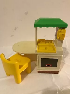 Vtg. Little Tikes Party Kitchen Dollhouse Furniture Stove Green Top + Chair • $11.90