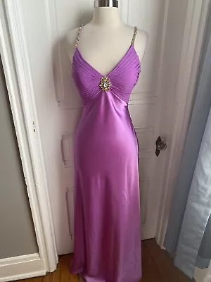 La Femme Luxury Deep Pink Gown-lovely Beads At The Top-size0-nwot!!   • $99.99