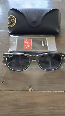 Ray-Ban Rb2132 New Wayfarer Sunglasses Color Mix Grey/Transparent 55-18 • $44.99