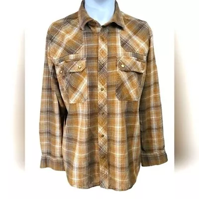 Flannel Shirt Mens Medium Brown Plaid Ultimate Terrain Metal Snap Button Down • $14.88