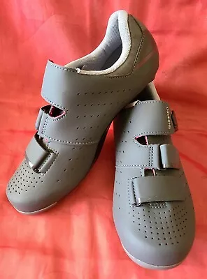 Shimano RP3 Women's Road Bike Shoe's Size 40 Eur • $85