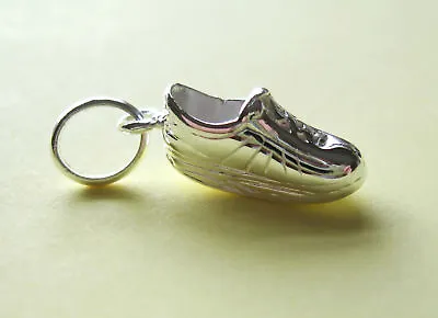 London 925 Silver Gym Running Training Shoe Charm Attaches To Links Of  Bracelet • £4.50