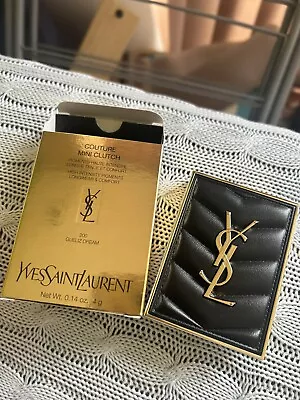 Ysl Eyeshadow Palette Mini Clutch 200 • £35