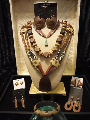 Vintage Jewelry Lot SOUTHWEST/BOHO Unique ARTISAN Safari CRAFTED Wood COLLECTION • $37.77